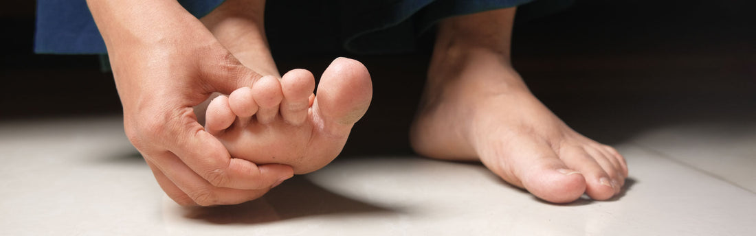 Neuropathy-Pain-Relief-How-the-Right-Shoes-Can-Help-Reduce-Foot-Discomfort G-defy