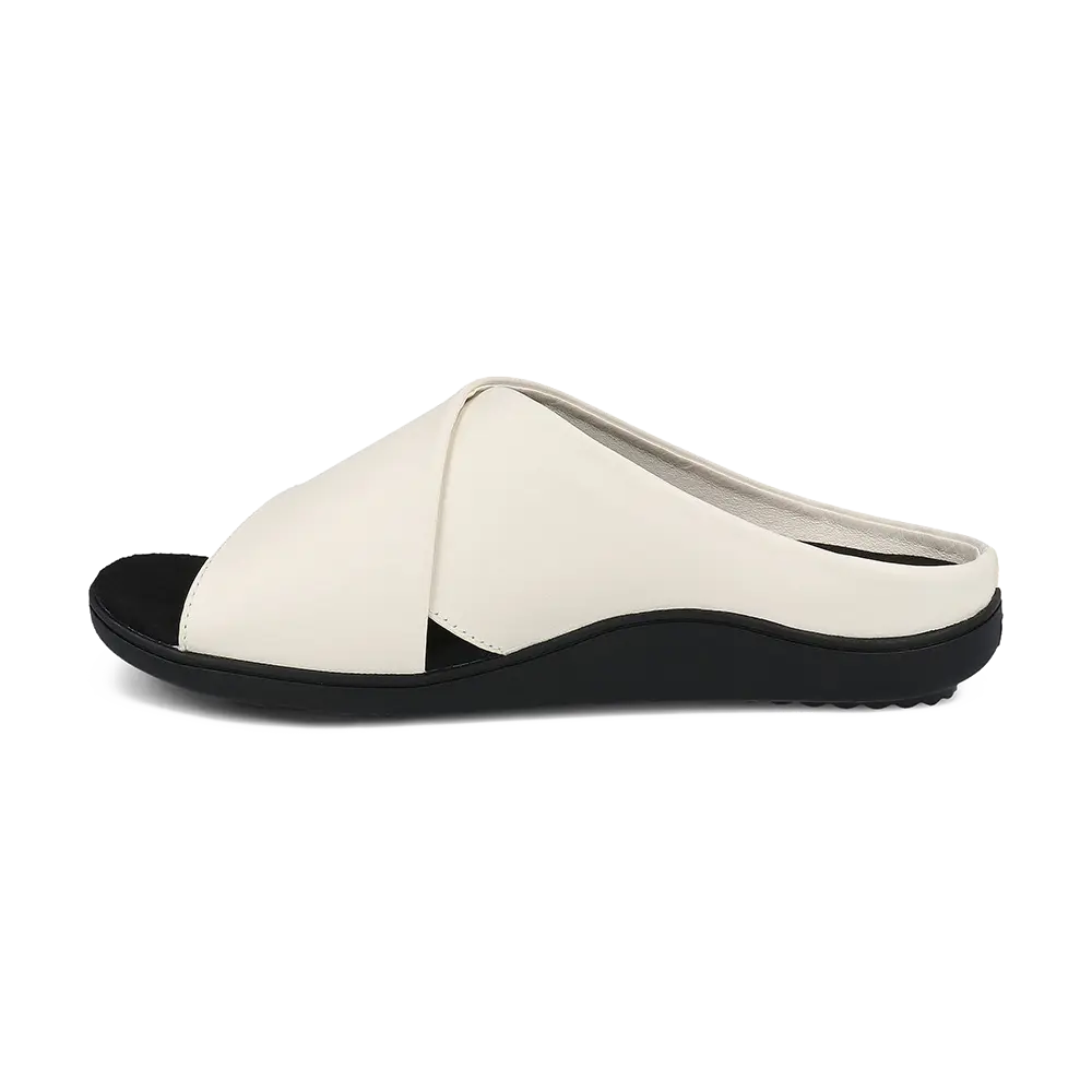 tb7219fw-womens-veltal-sandals-white