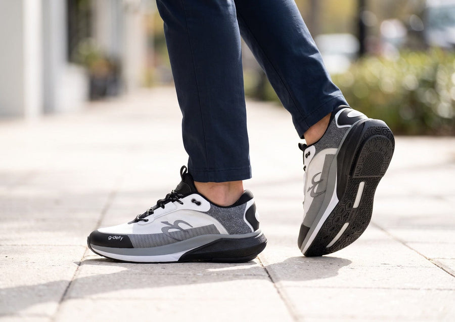 Men MightyGlide Black/White lifestyle